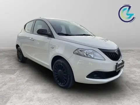 Used LANCIA YPSILON Hybrid 2023 Ad 