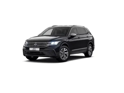 Used VOLKSWAGEN TIGUAN Diesel 2024 Ad 