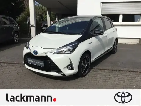 Used TOYOTA YARIS Hybrid 2020 Ad 