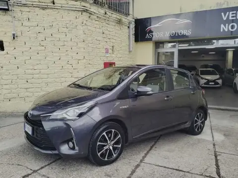 Used TOYOTA YARIS Hybrid 2018 Ad 