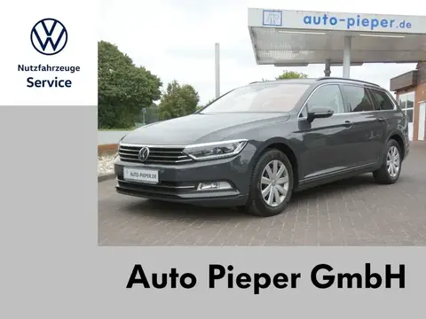 Used VOLKSWAGEN PASSAT Diesel 2018 Ad 