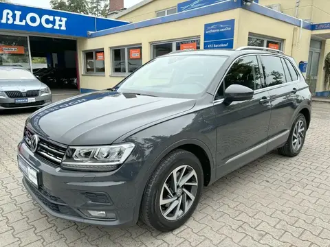 Used VOLKSWAGEN TIGUAN Petrol 2017 Ad 