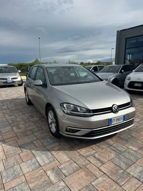 Used VOLKSWAGEN GOLF Diesel 2018 Ad 