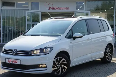 Used VOLKSWAGEN TOURAN Petrol 2018 Ad 