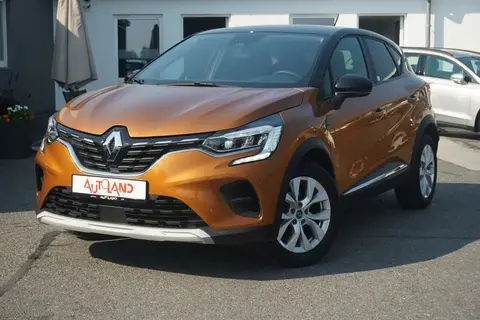 Used RENAULT CAPTUR Petrol 2020 Ad 