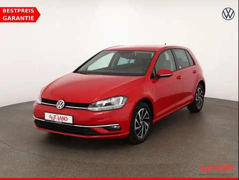 Used VOLKSWAGEN GOLF Petrol 2018 Ad 