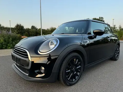 Used MINI ONE Petrol 2019 Ad 