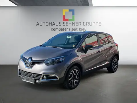 Used RENAULT CAPTUR Petrol 2016 Ad 