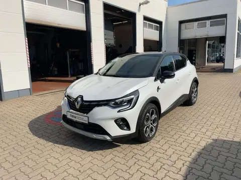 Used RENAULT CAPTUR Hybrid 2022 Ad 