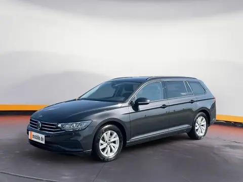 Used VOLKSWAGEN PASSAT Petrol 2024 Ad 