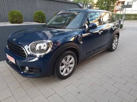 Used MINI ONE Petrol 2018 Ad Germany