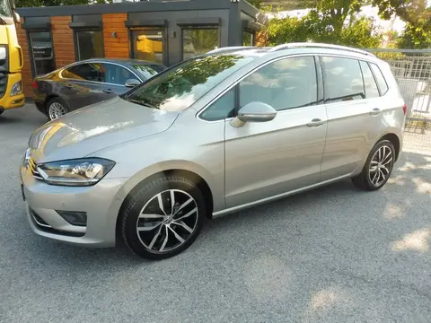 Used VOLKSWAGEN GOLF Petrol 2015 Ad 