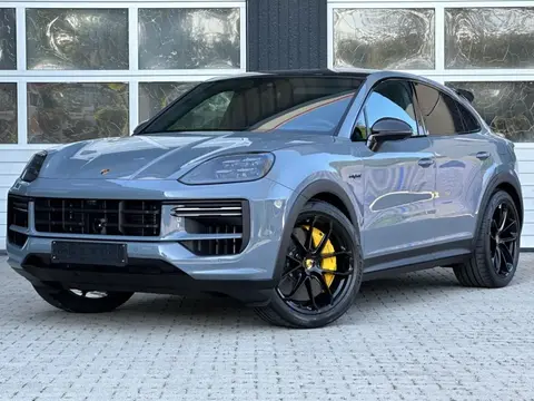 Used PORSCHE CAYENNE Hybrid 2024 Ad 