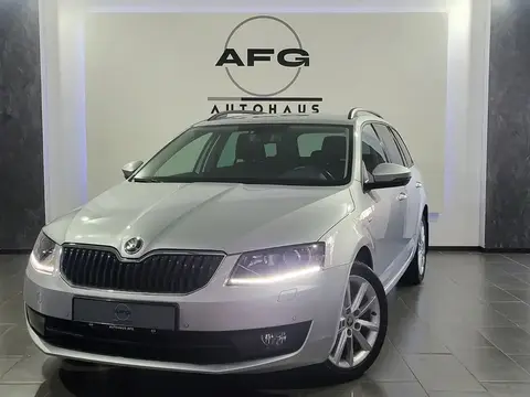 Used SKODA OCTAVIA Petrol 2016 Ad 