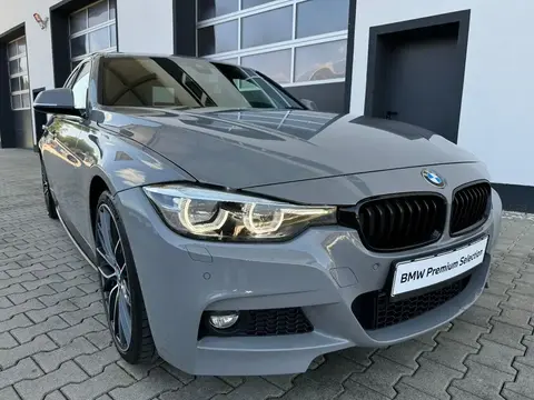 Used BMW SERIE 3 Petrol 2017 Ad 