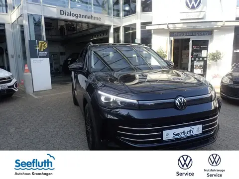 Used VOLKSWAGEN TIGUAN Petrol 2024 Ad 