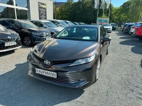 Used TOYOTA CAMRY Hybrid 2020 Ad 