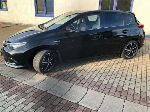 Used TOYOTA AURIS Hybrid 2017 Ad 