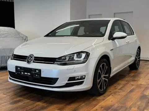 Used VOLKSWAGEN GOLF Petrol 2015 Ad 