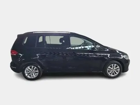 Used VOLKSWAGEN TOURAN Diesel 2019 Ad 