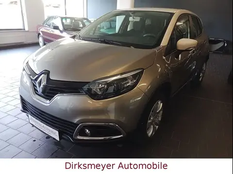 Used RENAULT CAPTUR Petrol 2015 Ad 