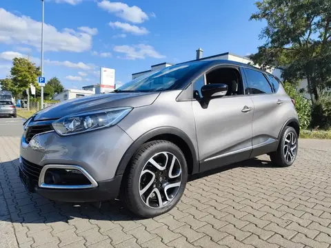 Used RENAULT CAPTUR Petrol 2016 Ad 