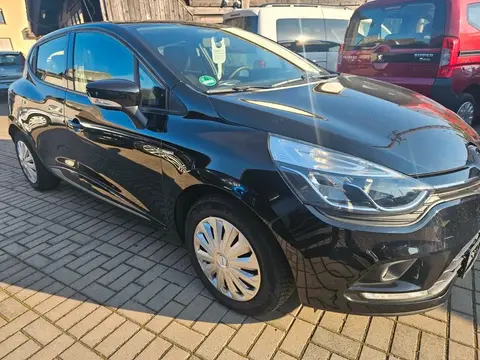 Used RENAULT CLIO Petrol 2018 Ad 