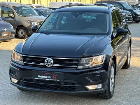 Used VOLKSWAGEN TIGUAN Petrol 2016 Ad 