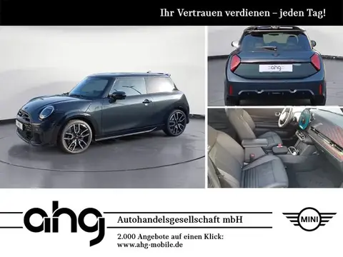 Used MINI COOPER Petrol 2024 Ad 