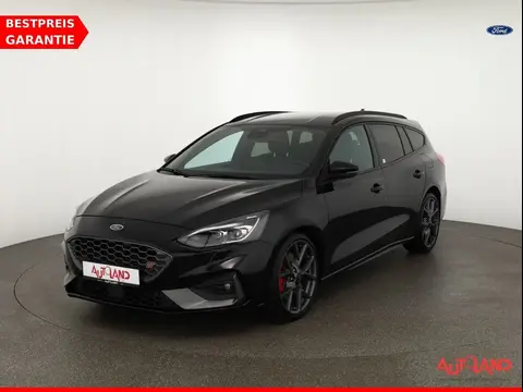 Used FORD FOCUS Petrol 2019 Ad Germany