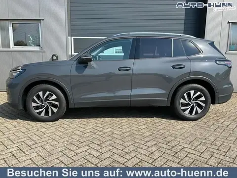 Used VOLKSWAGEN TIGUAN Petrol 2024 Ad 