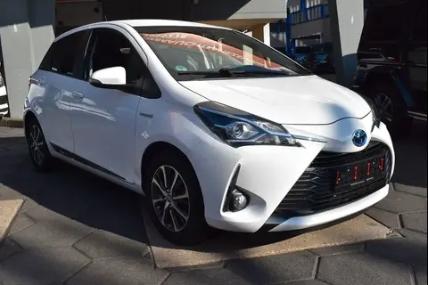 Used TOYOTA YARIS Hybrid 2020 Ad 