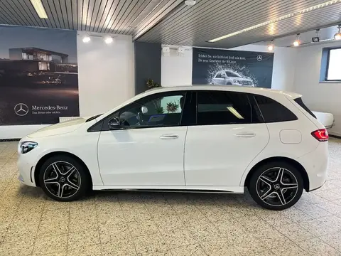 Used MERCEDES-BENZ CLASSE B Hybrid 2022 Ad 