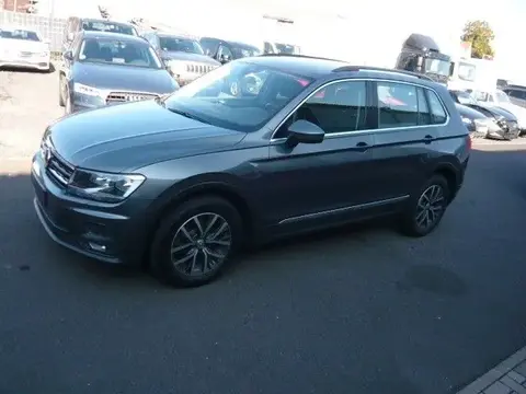 Used VOLKSWAGEN TIGUAN Petrol 2018 Ad 