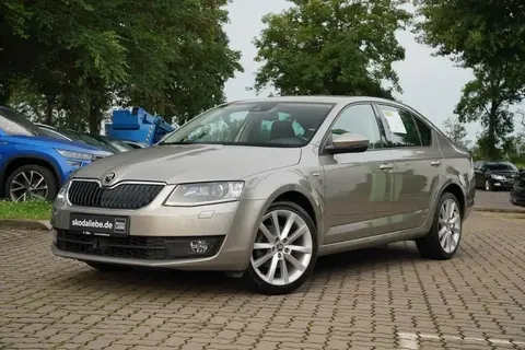 Used SKODA OCTAVIA Petrol 2016 Ad 