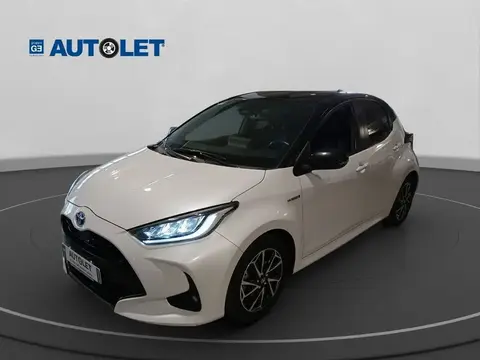 Used TOYOTA YARIS Hybrid 2021 Ad 