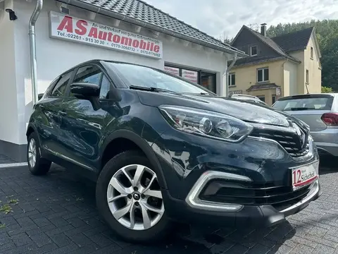 Used RENAULT CAPTUR Petrol 2019 Ad 