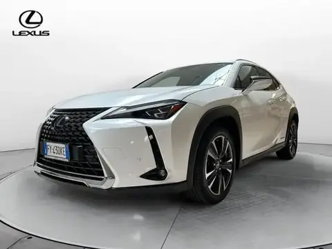 Used LEXUS UX Hybrid 2019 Ad 