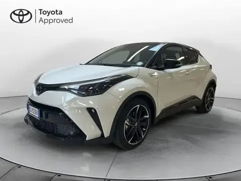 Used TOYOTA C-HR Hybrid 2021 Ad 