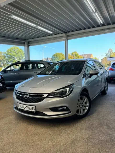 Used OPEL ASTRA Diesel 2018 Ad 