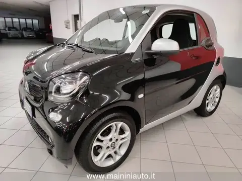 Annonce SMART FORTWO Essence 2017 d'occasion 