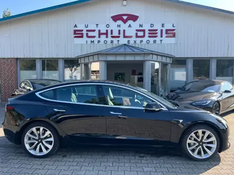 Annonce TESLA MODEL 3 Non renseigné 2019 d'occasion 