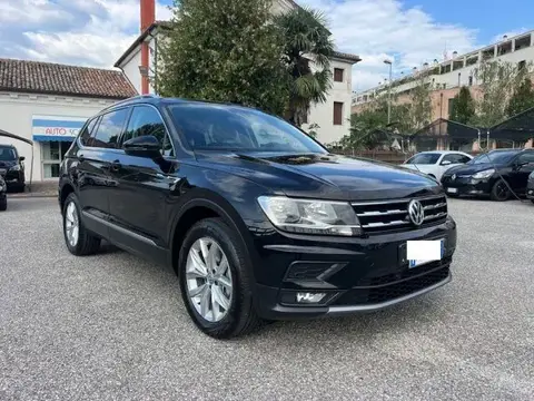 Used VOLKSWAGEN TIGUAN Diesel 2018 Ad 