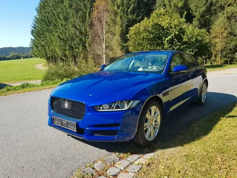 Annonce JAGUAR XE Essence 2019 d'occasion 