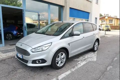 Used FORD S-MAX Diesel 2019 Ad 