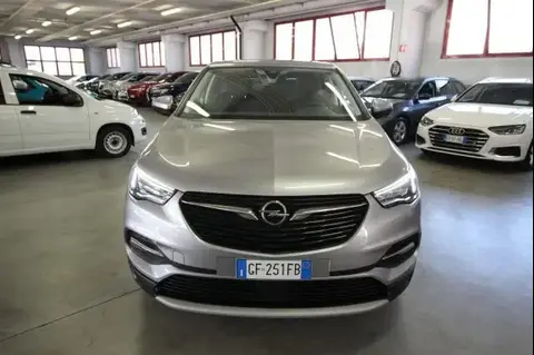 Used OPEL GRANDLAND Hybrid 2021 Ad 