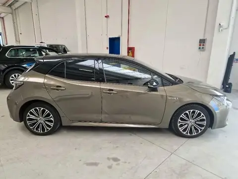 Used TOYOTA COROLLA Hybrid 2020 Ad 