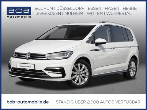 Used VOLKSWAGEN TOURAN Petrol 2018 Ad 