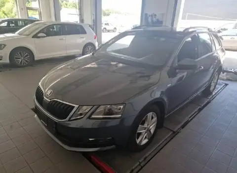 Used SKODA OCTAVIA Petrol 2020 Ad 