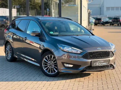 Used FORD FOCUS Petrol 2017 Ad Germany